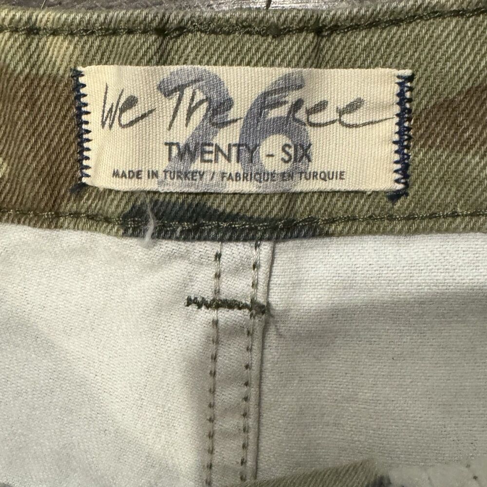 Free People We The Free Camo Cargo Pants High Rise Size 26 Green NWT Boho Grunge - Picture 4 of 11